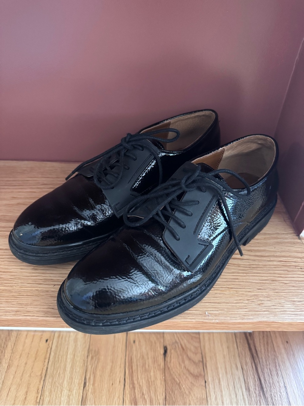 Franco Sarto Women's Sendra Lace-up Oxford Black Lug Sole Derby Size 8
